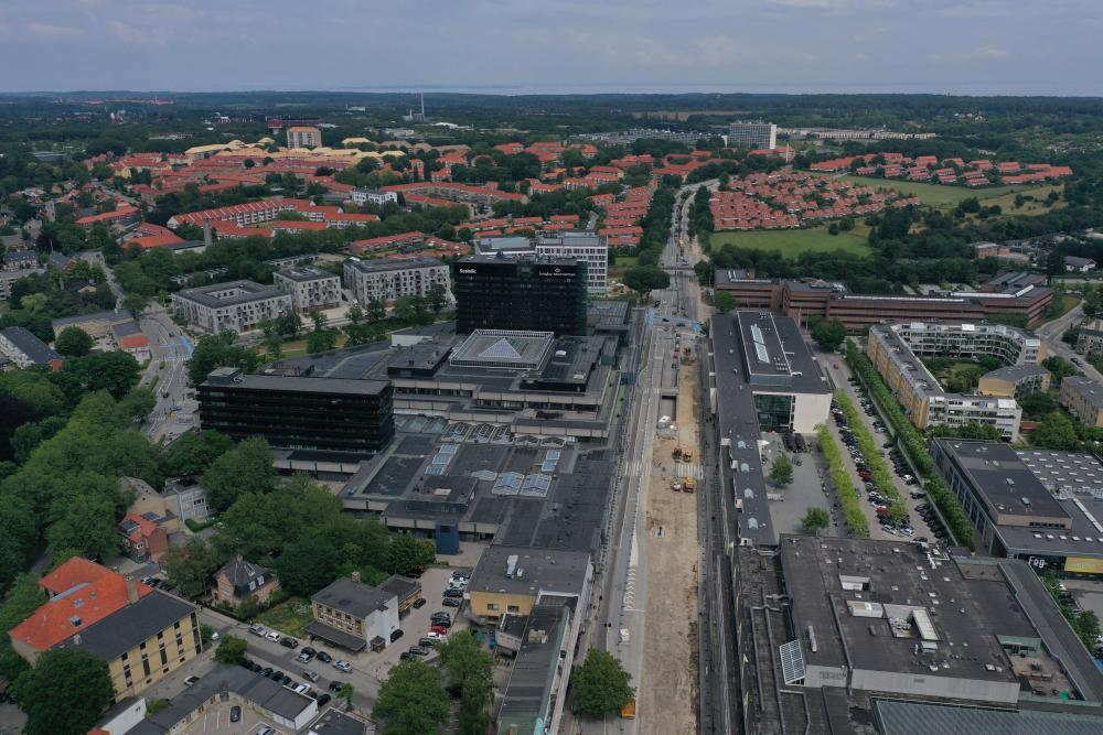 Ombygning af Lyngby Torv og Klampenborgvej langs letbanens linjeføring © Lyngby-Taarbæk Kommune