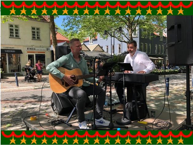 Martin Jantzen og Mikkel Sonne spiller op til fællessang JUL på Klampenborgvej lørdag 26. november og på Lyngby Torv til "Jul under Kronen" 17. december kl. 13-14