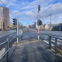 Inspirationstur Aarhus 7. februar 2024 - i et af Aarhus' store kryds blev kørestrømsledninger, master mm gennemgået.
